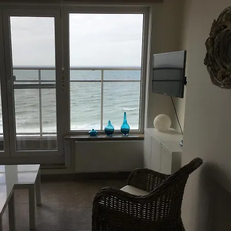 Seafront דירה *